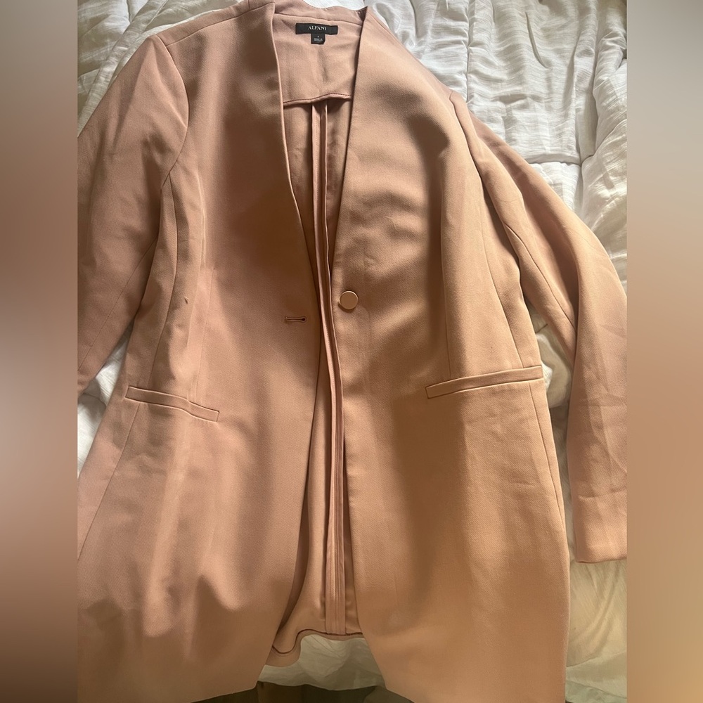 Alfani collarless blazer pink